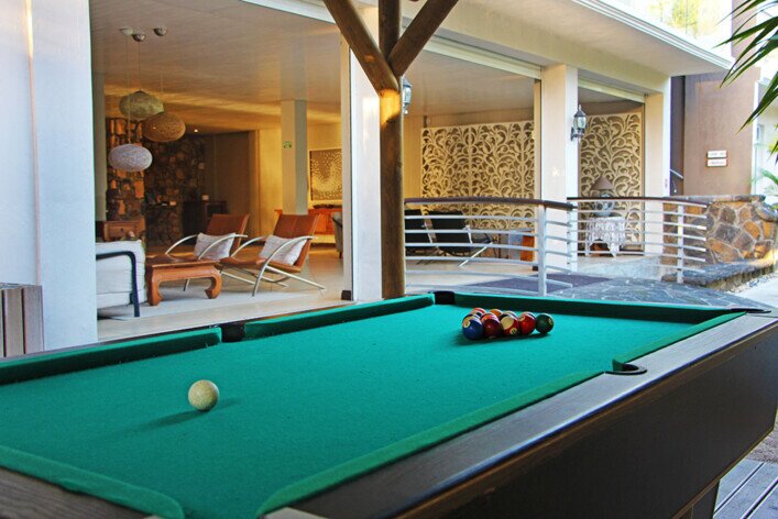 pool table